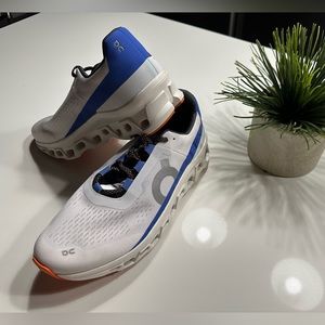 Men’s Size 12 Cloudmonster On Runner